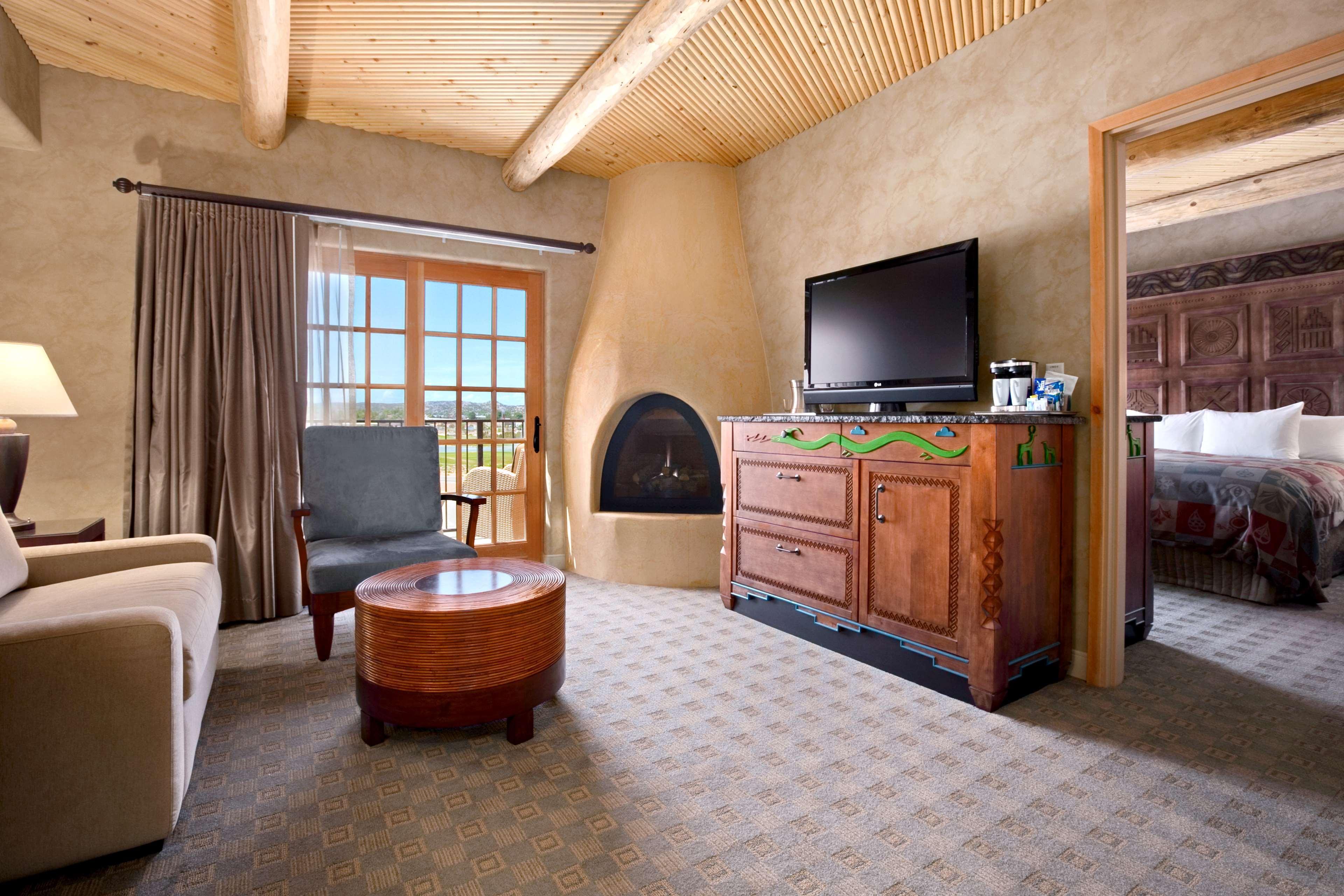 Hilton Santa Fe Buffalo Thunder Pojoaque Exterior photo