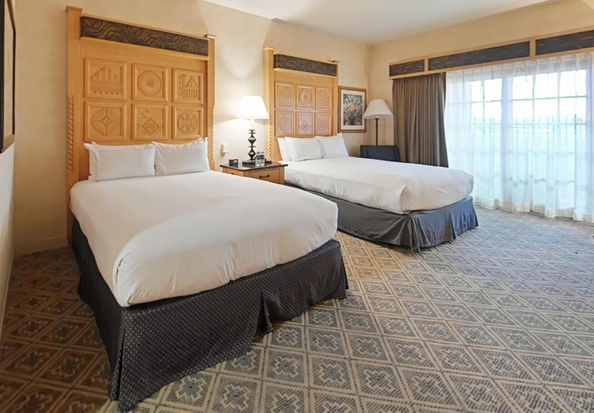 Hilton Santa Fe Buffalo Thunder Pojoaque Room photo